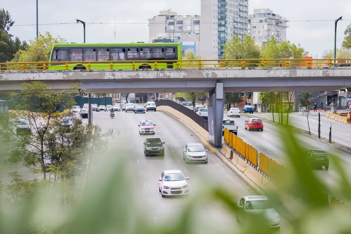 Conheça as 10 cidades com transporte público mais lento do mundo; Brasil aparece na lista