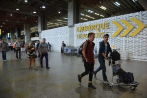 Panorama dos Transportes aponta recordes de movimentação nos setores aéreo, portuário e rodoviário