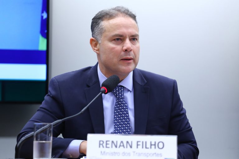 Investimentos em infraestrutura de transportes devem chegar a R$ 40 bilhões em 2025, afirma ministro