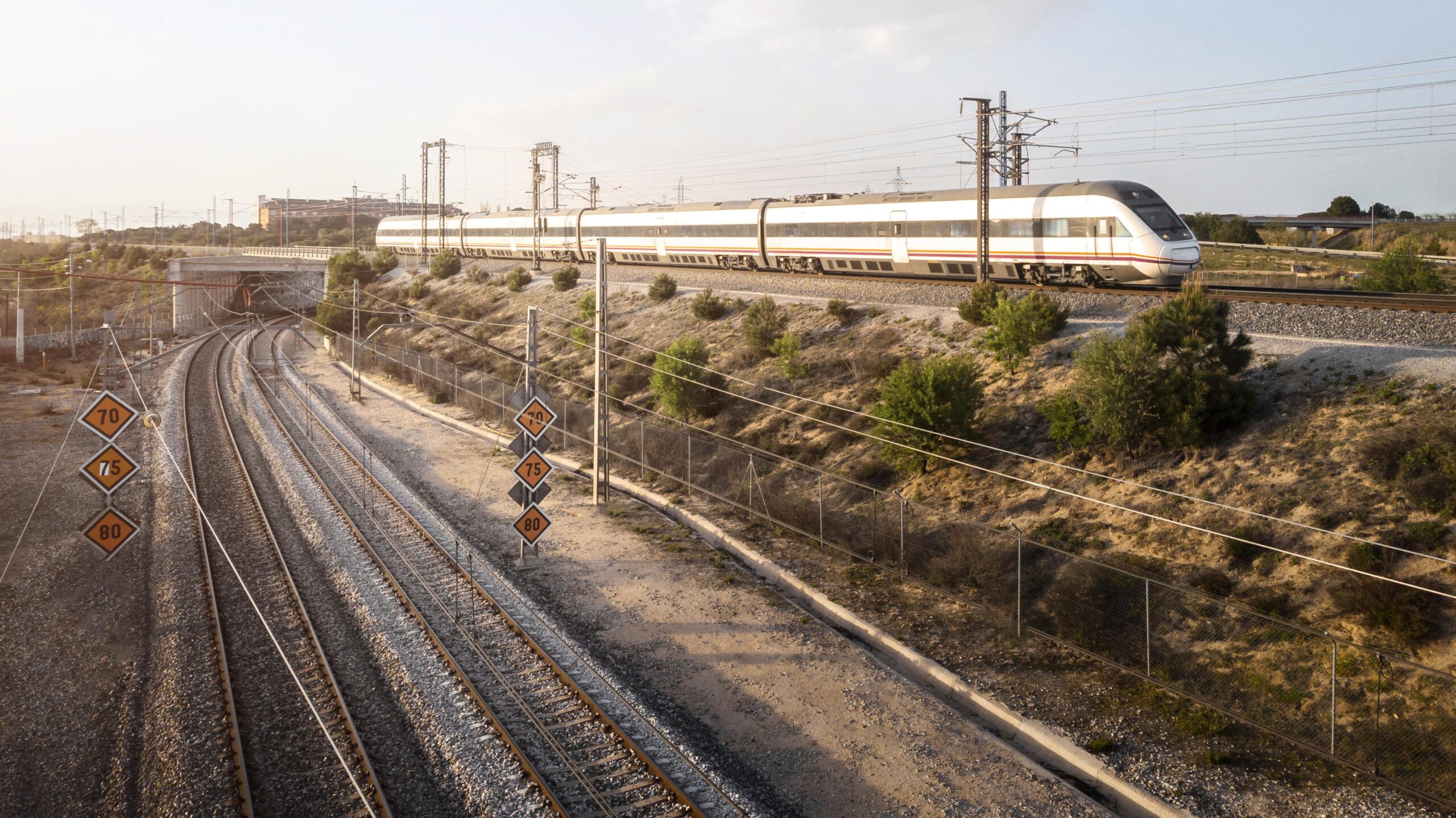 Senado aprova proposta que destrava investimentos em ferrovias e reduz custos logísticos para o agro